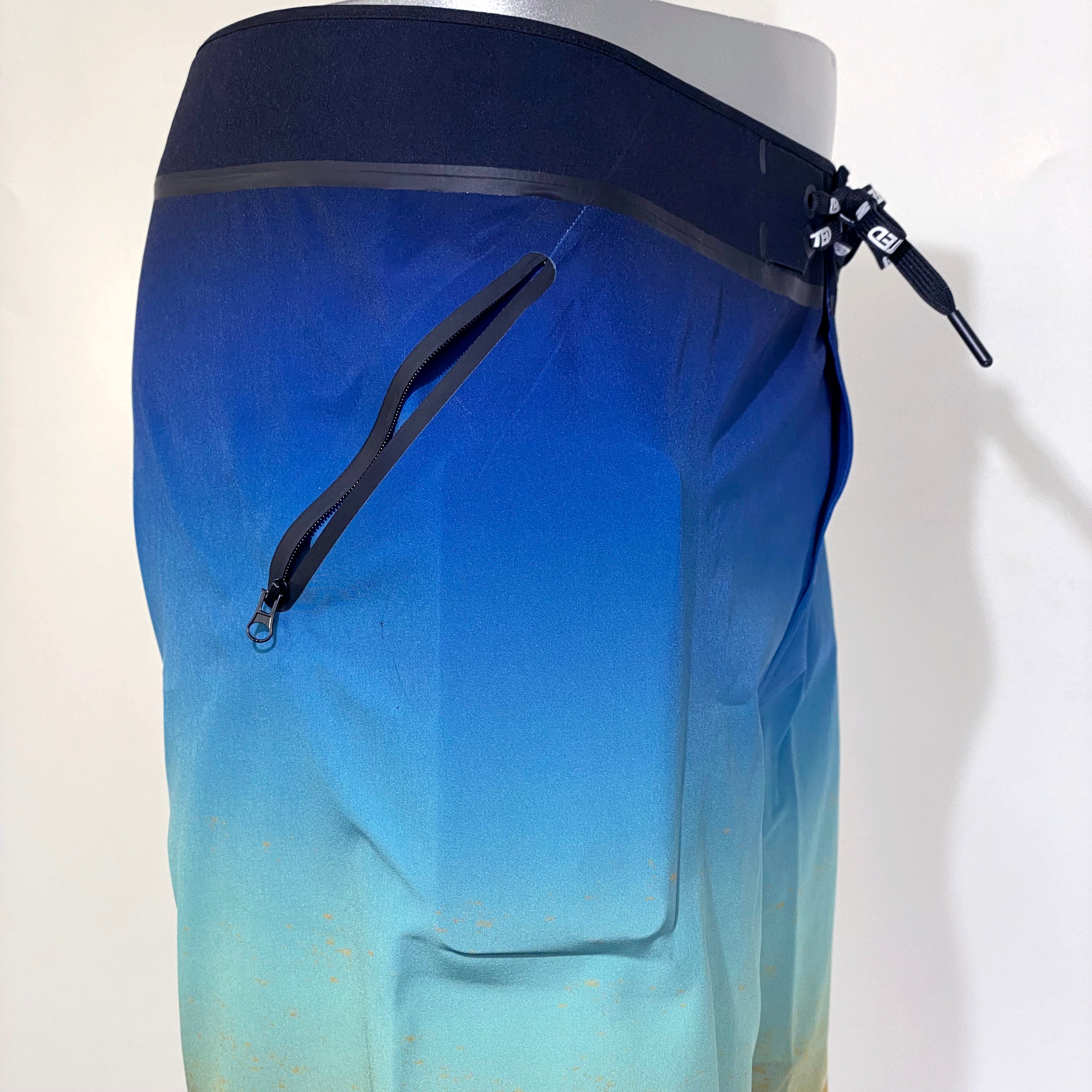 BOARD SHORTS Spray