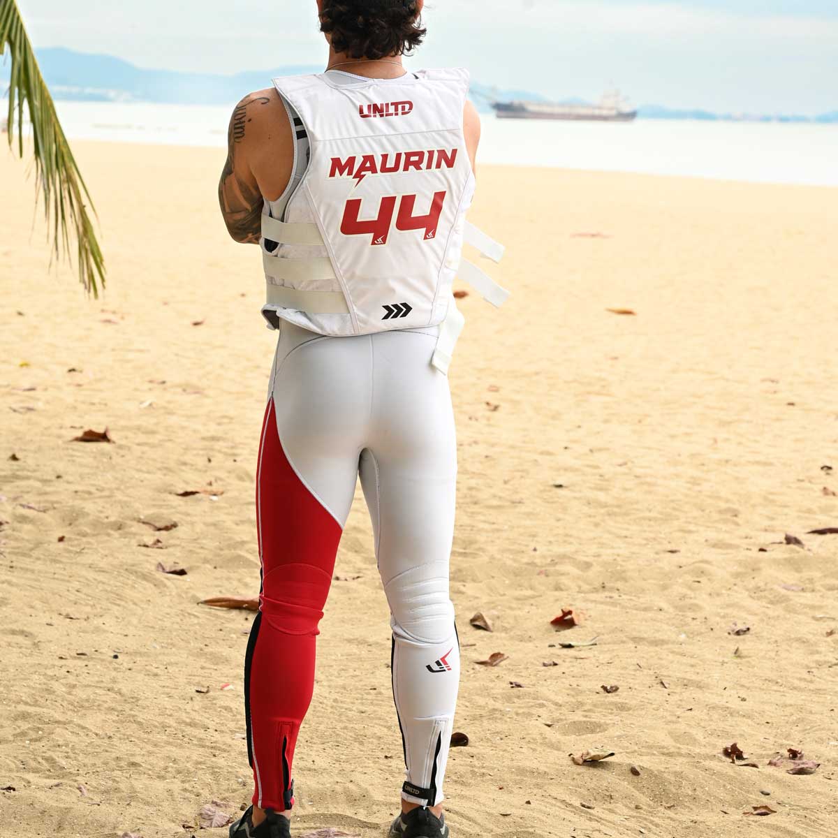 RUSH WETSUITS JOHN White