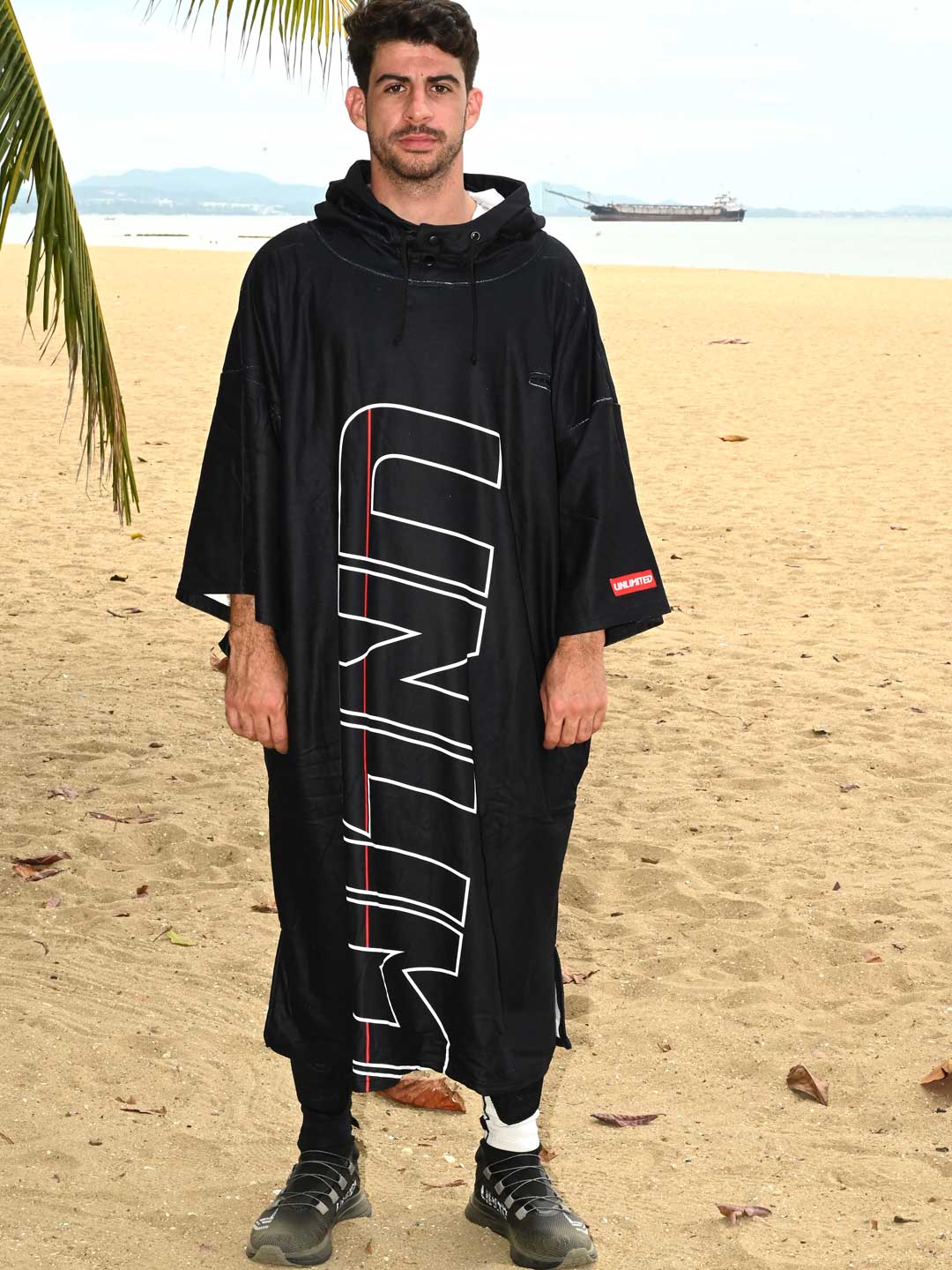 Microfibered Pull-over Towel Hoodie -BLACK-