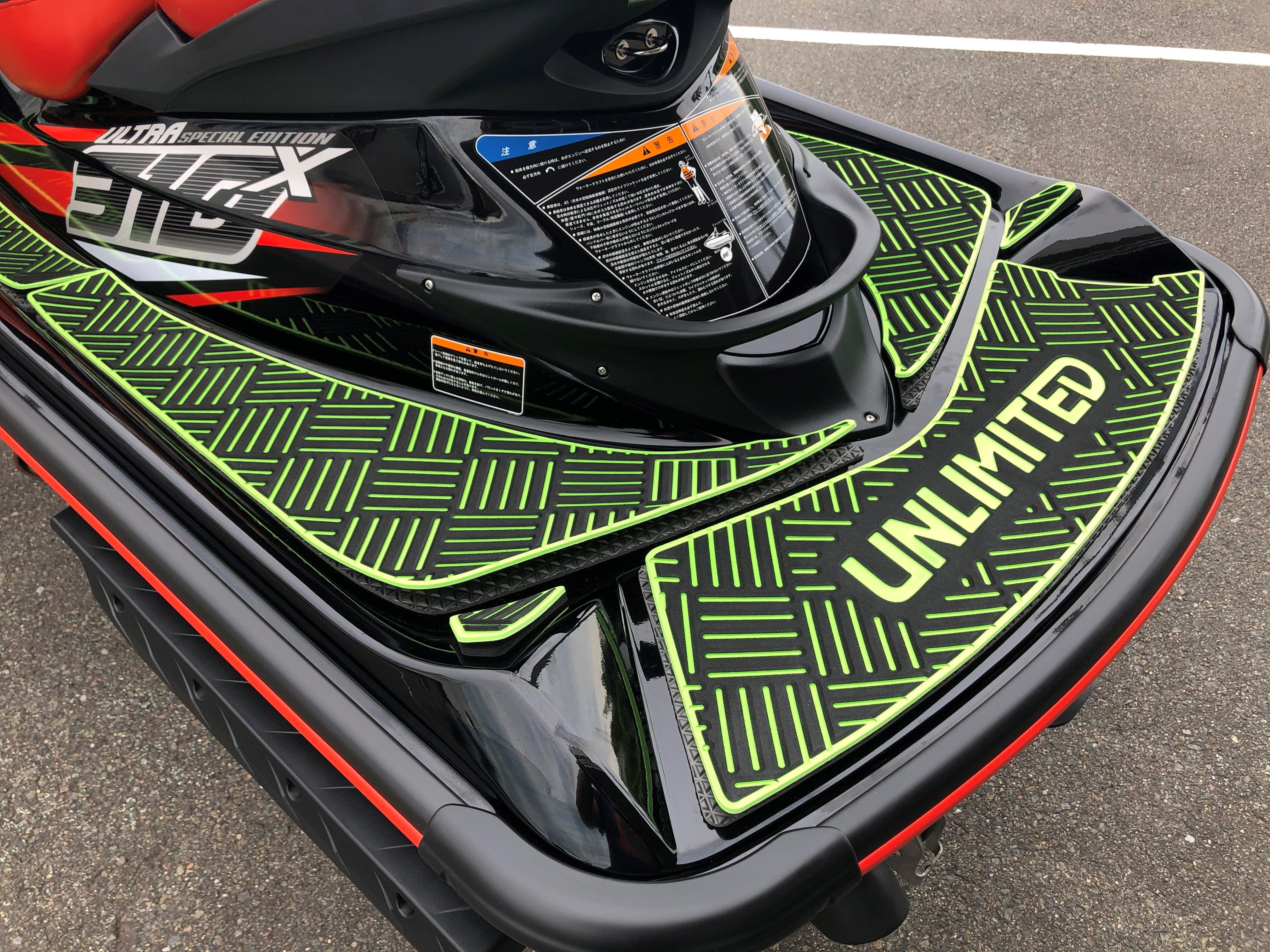 Traction Mat for ULTRA 310 (~21)/300/260/250LX (Checker) (Made to Order is Available)